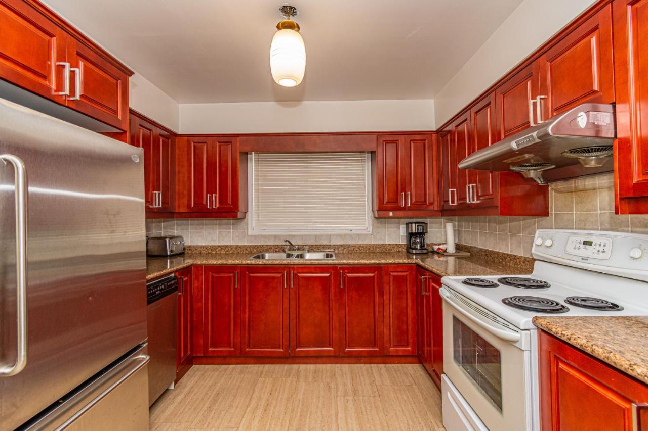 A1 Holiday Family House Ніагара-Фоллс Екстер'єр фото
